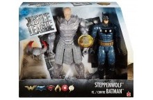 Бэтмен и Степпенвульф DC Justice League Batman vs Steppenwolf