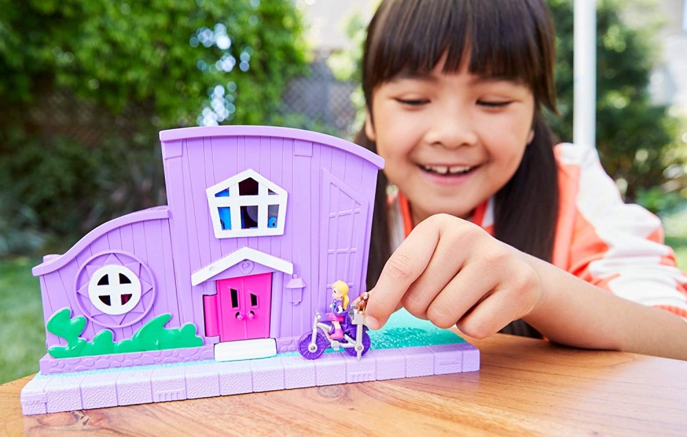 Polly pocket doll deals house